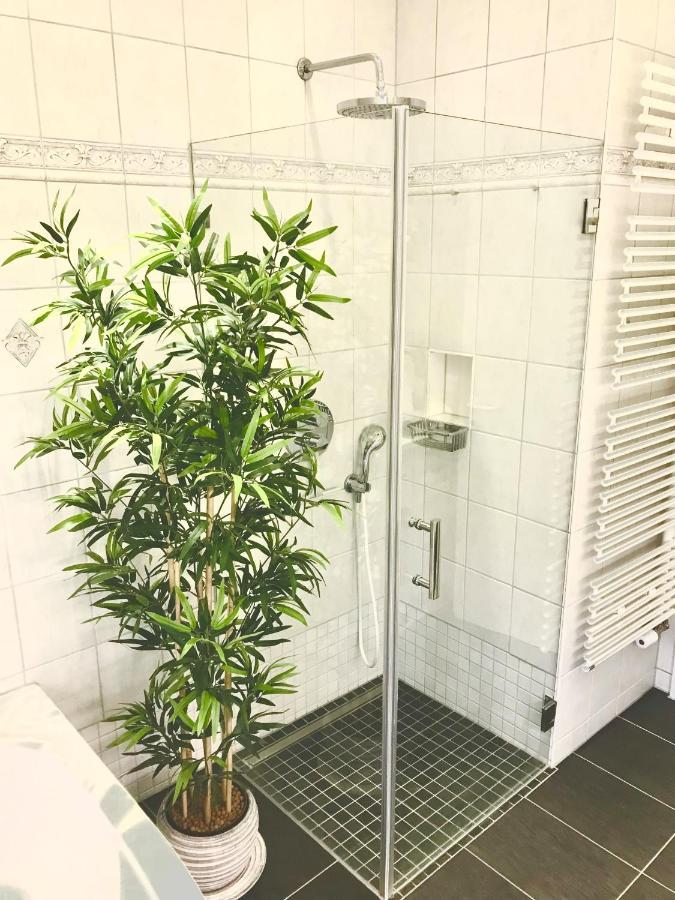 Stadtpark-Oase Erfurt Zewnętrze zdjęcie